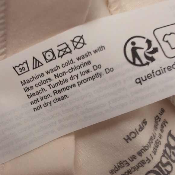 Organic Basics Soft Touch Veil Triangle Bralette Core Shorty Soft Vanilla - XS/S - Picture 16 of 16